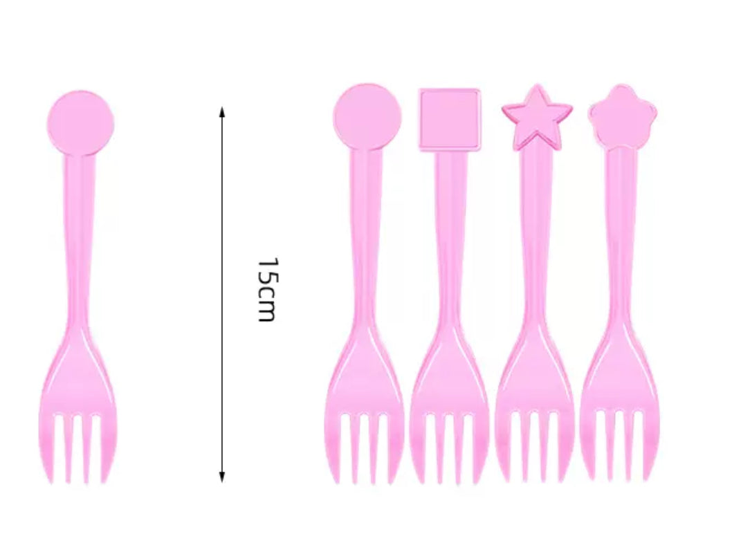 Peppa Pig Party Supplies | Complete Decoration Set for 10 or 20 Guests.